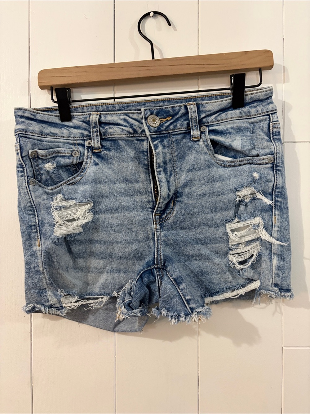 American Eagle Outfitters Light Blue Distressed Denim Shorts